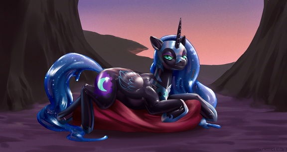 Trunchbull - Paint Me Nightmare Moon